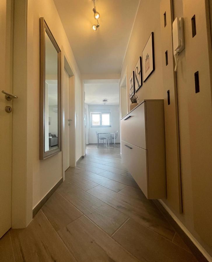 Apartment Mala メドゥリン エクステリア 写真